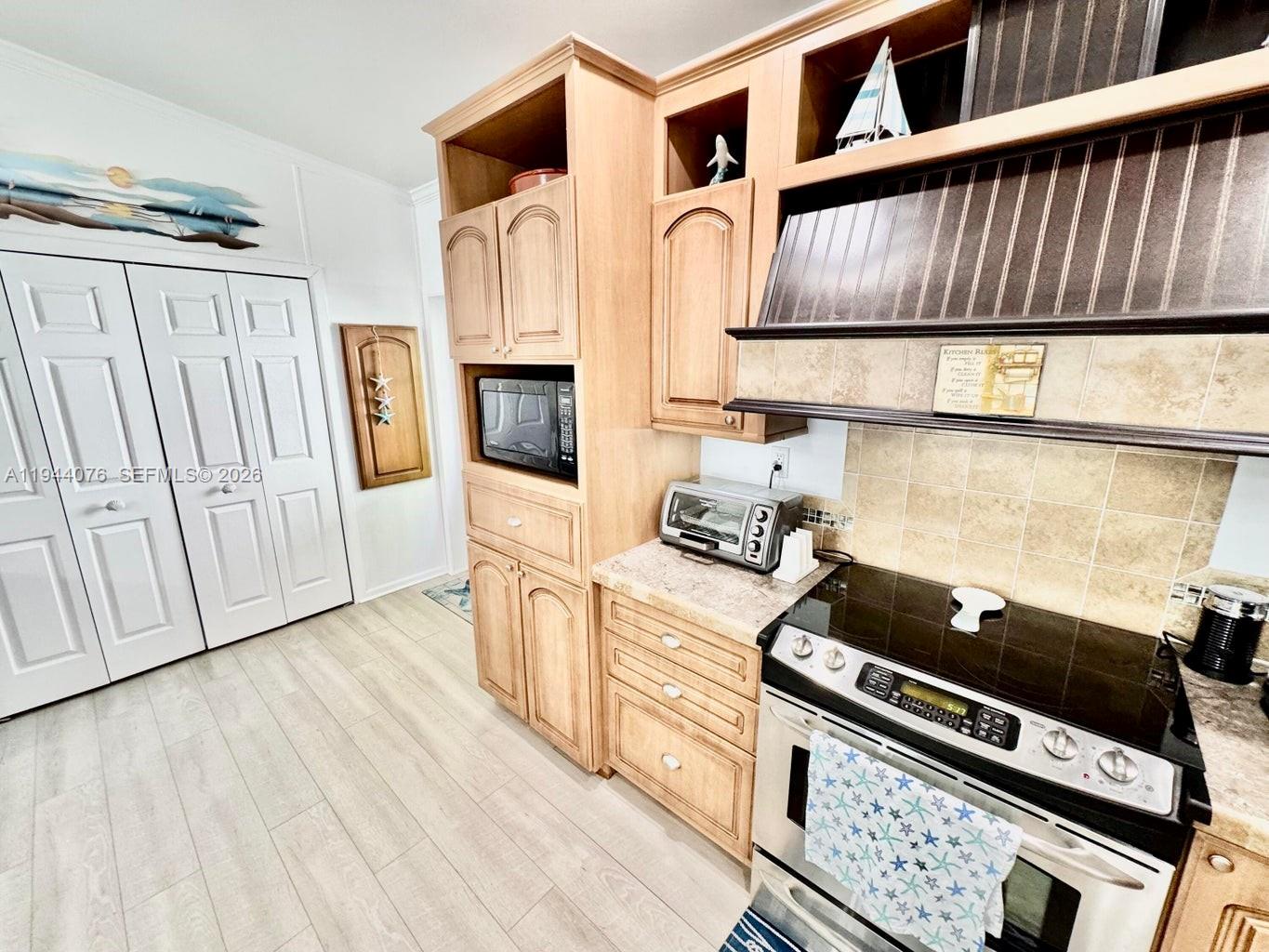 TARPON ACRES - Residential