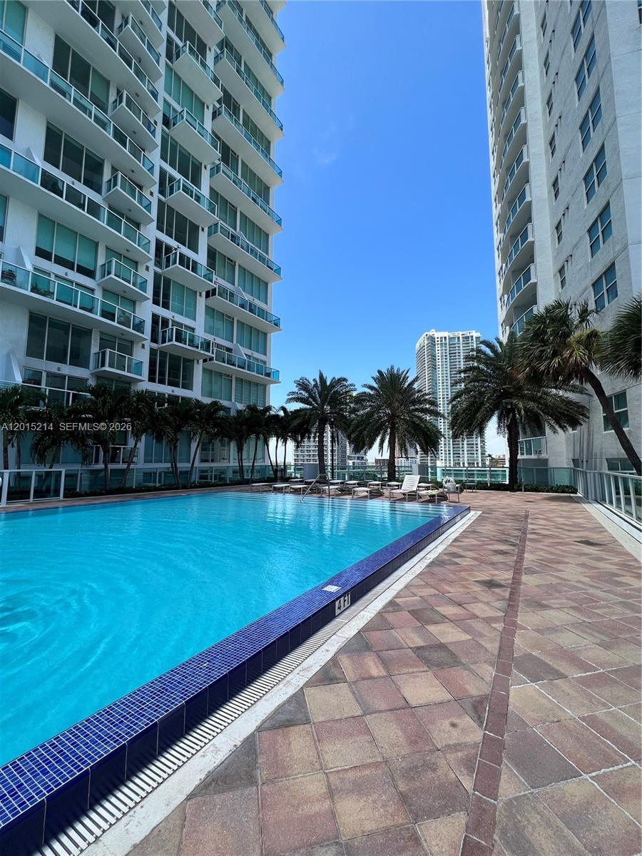 BRICKELL ON THE RIVER N T - Residential Lease
