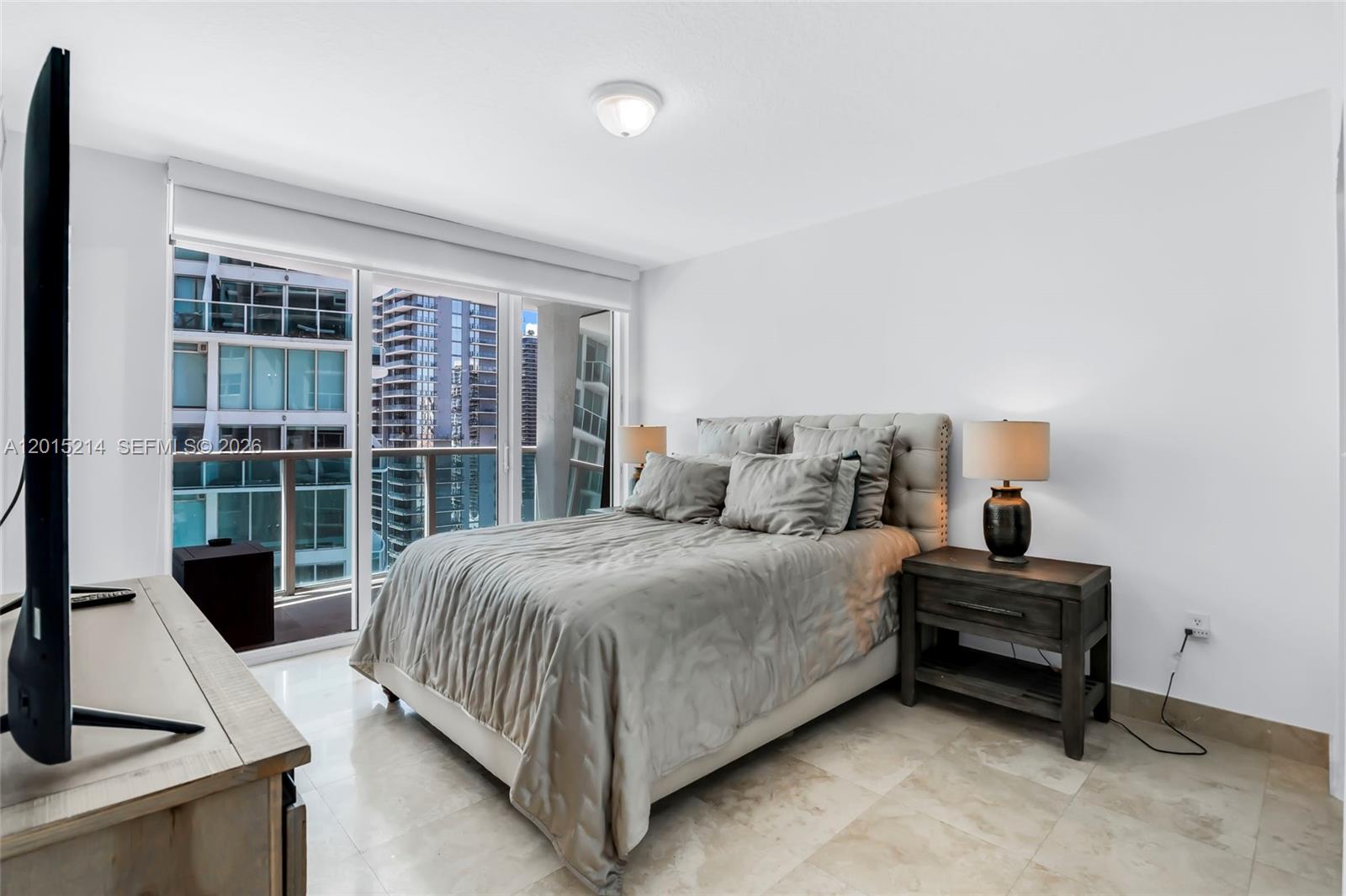 BRICKELL ON THE RIVER N T - Residential Lease
