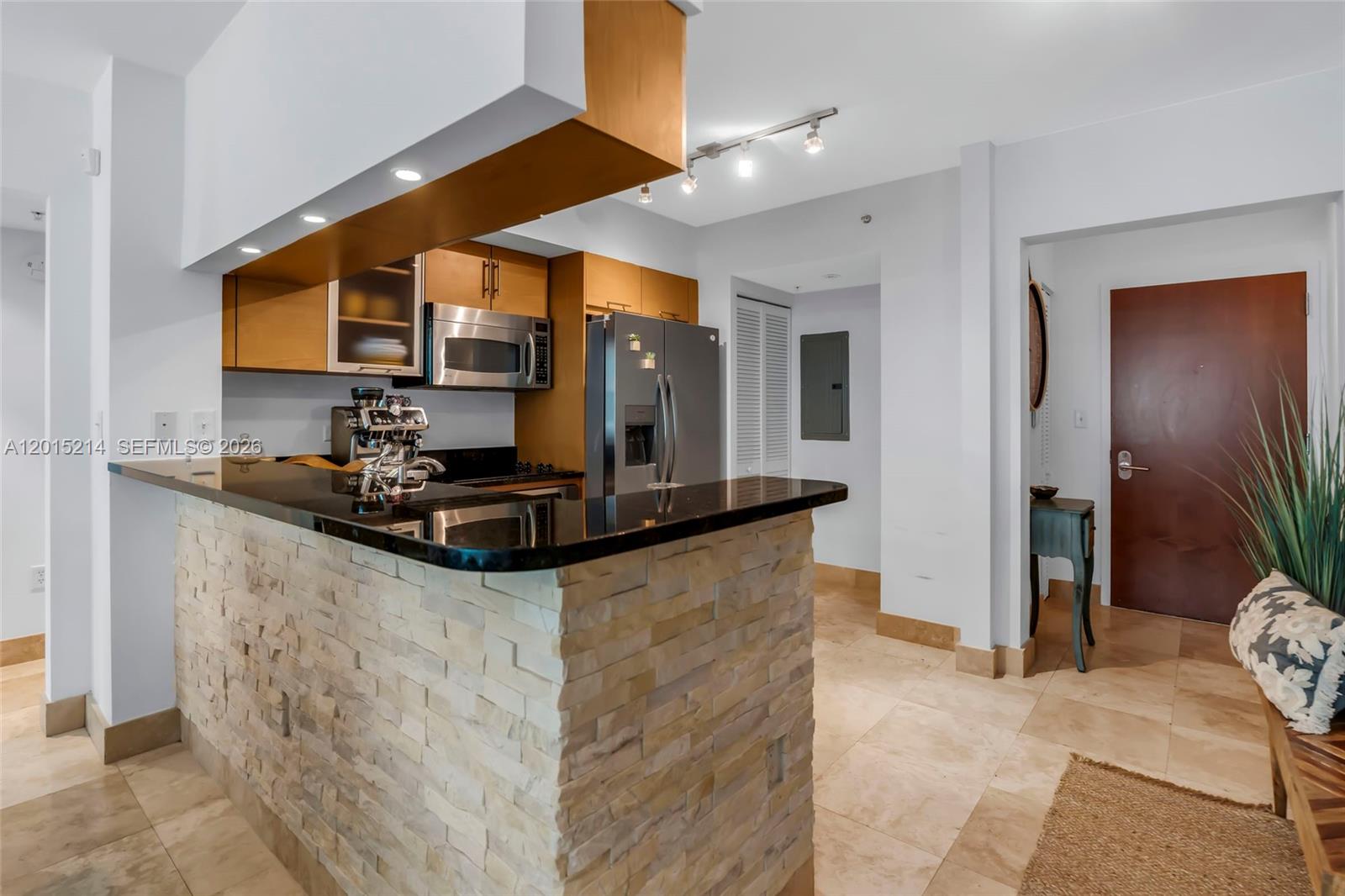BRICKELL ON THE RIVER N T - Residential Lease