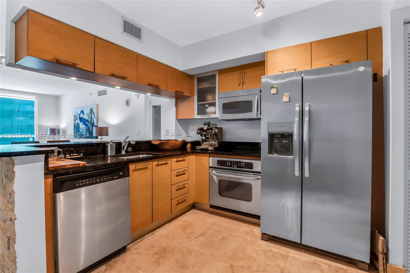 BRICKELL ON THE RIVER N T - Residential Lease