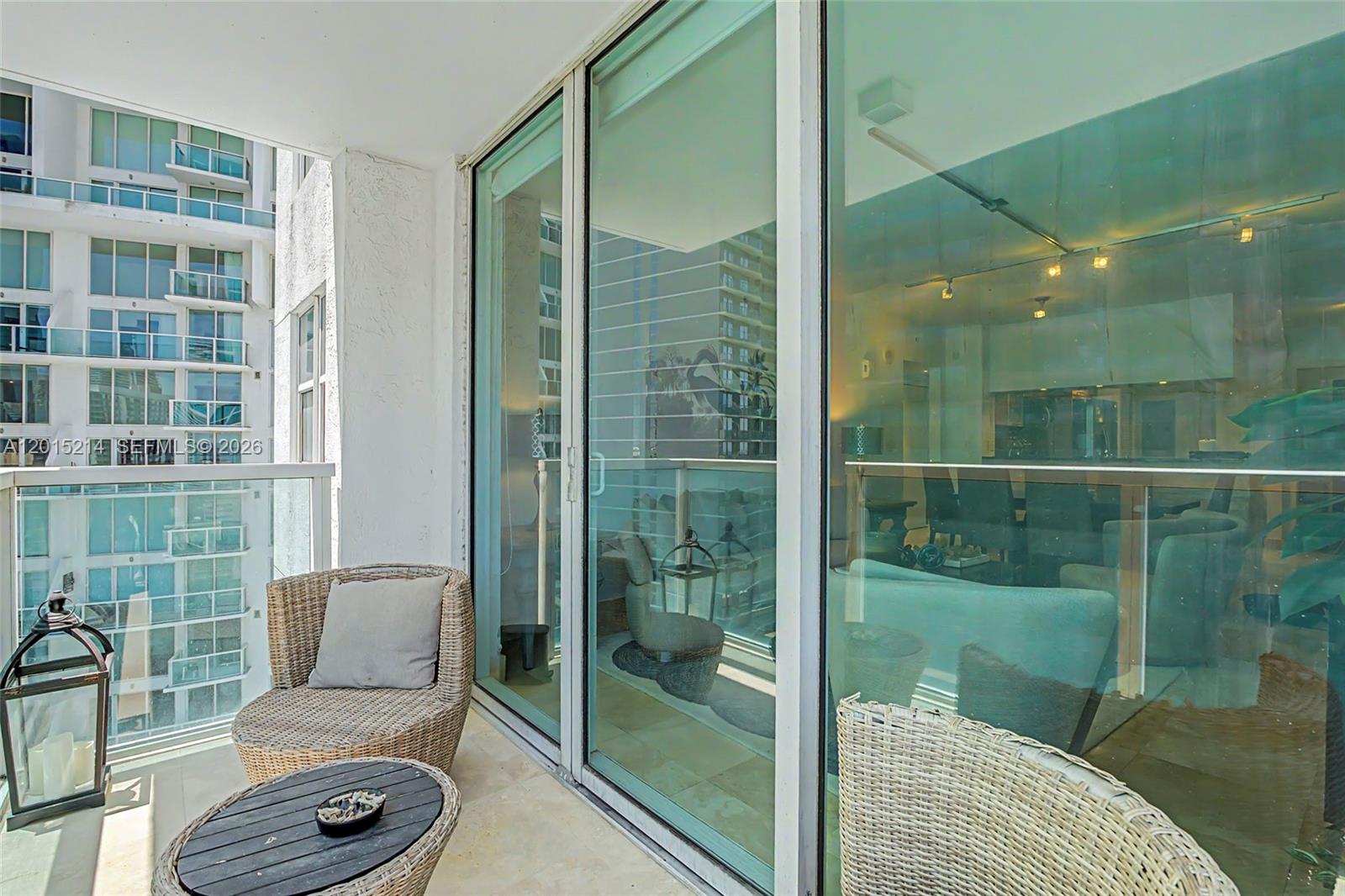 BRICKELL ON THE RIVER N T - Residential Lease