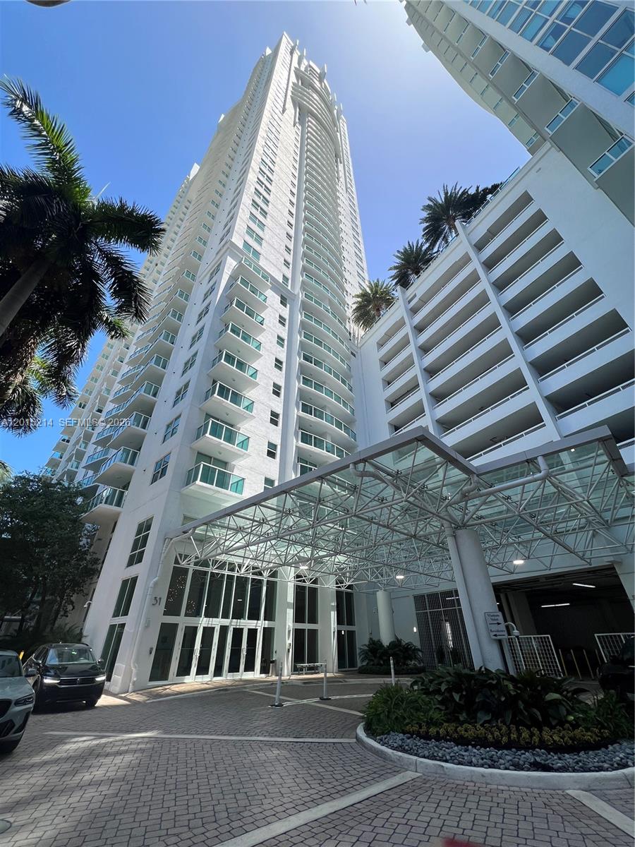 BRICKELL ON THE RIVER N T - Residential Lease