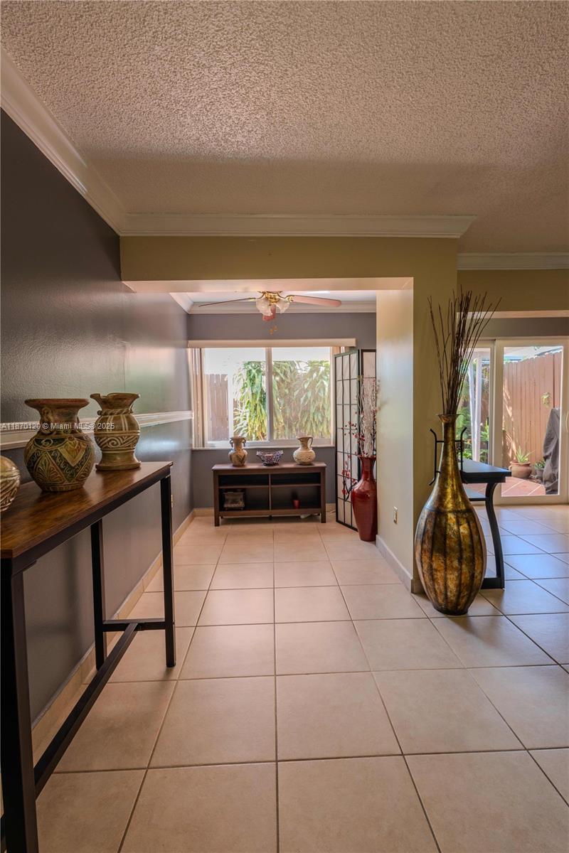 TWIN HOMES VILLAGE II CON - Residential