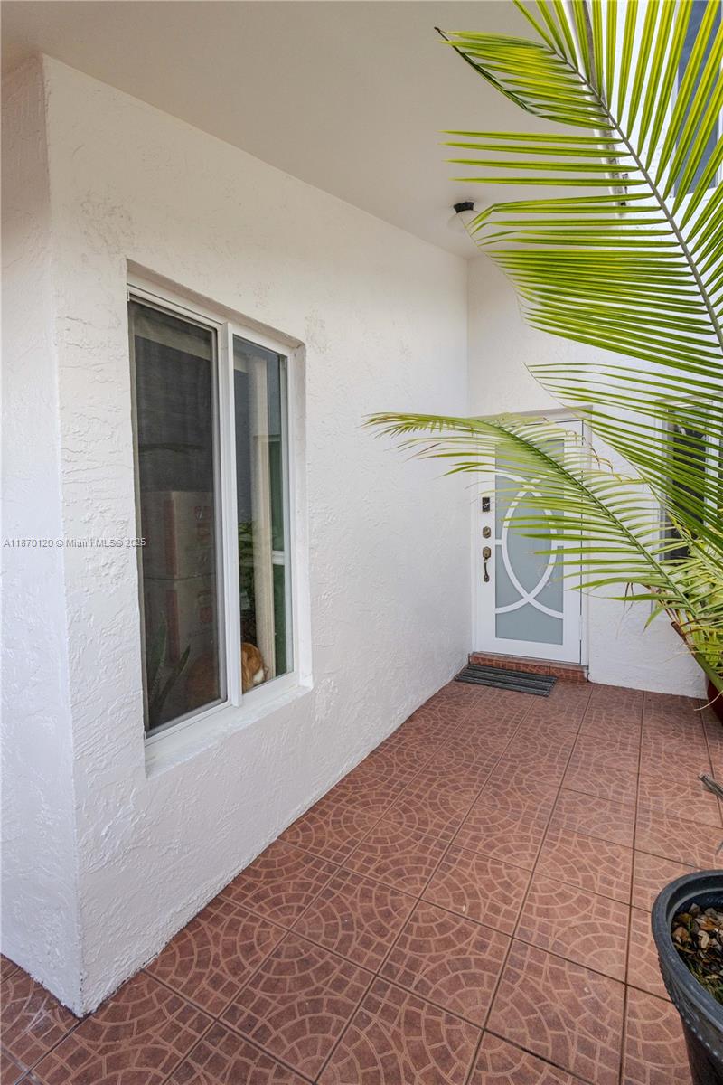 2435 SW 11th St 9-B