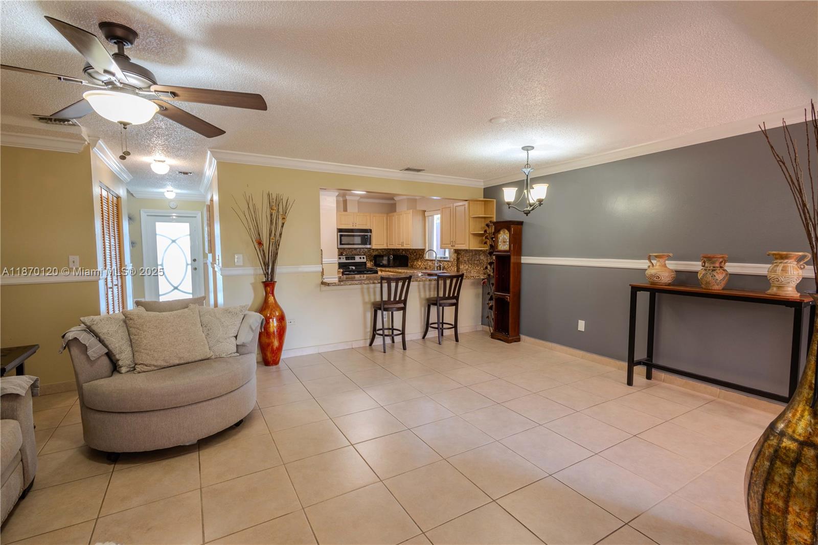 TWIN HOMES VILLAGE II CON - Residential