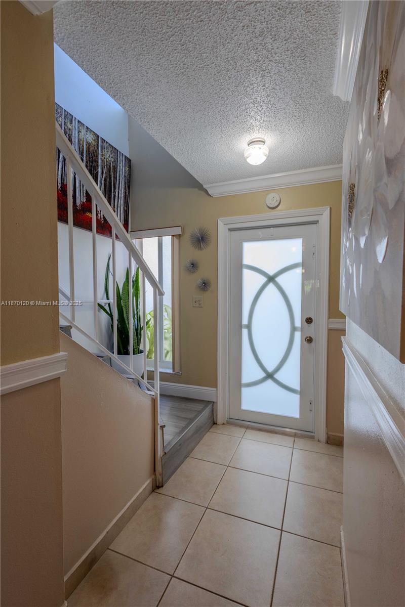 2435 SW 11th St 9-B