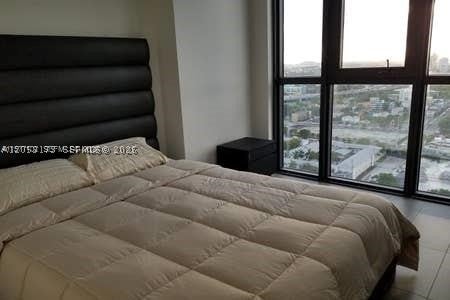 1600 NE 1st Ave 2216