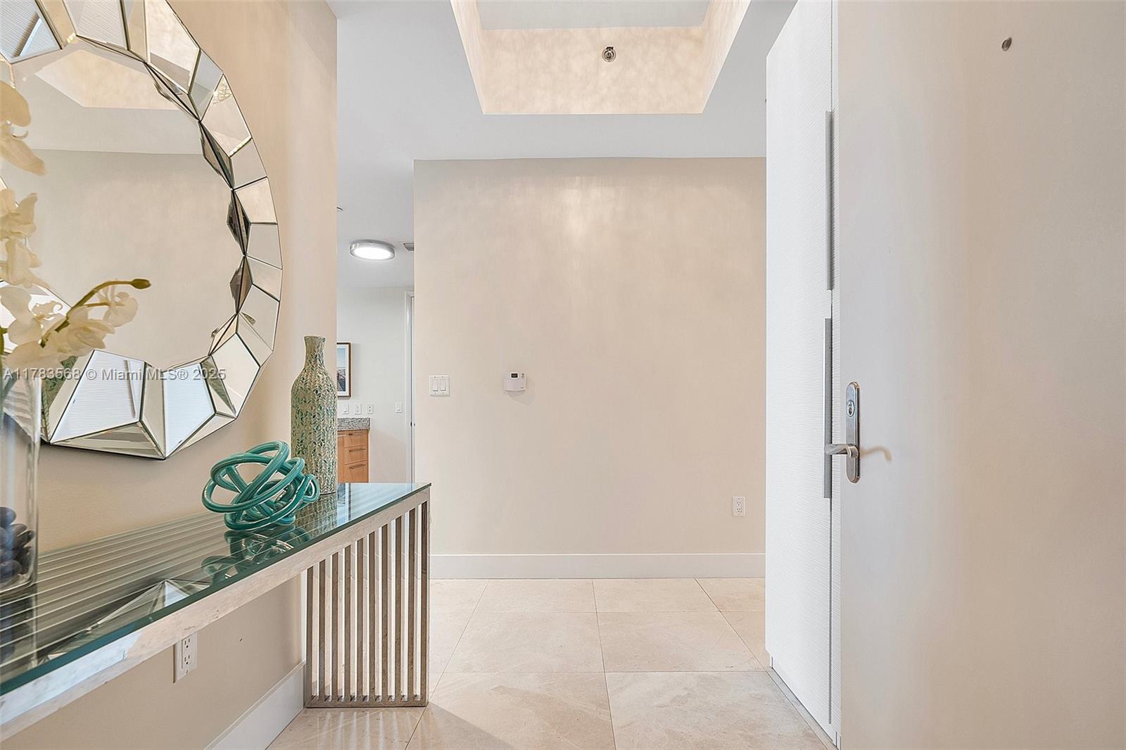 15811 Collins Ave 802