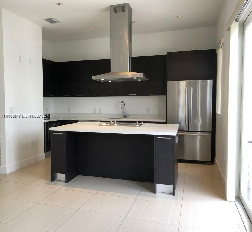 CONTEMPO TOWNHOMES - Residential Lease