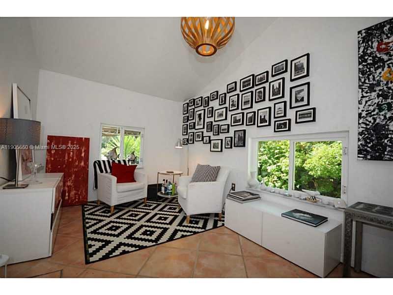 MIAMI SHORES SEC 6 - Residential Lease