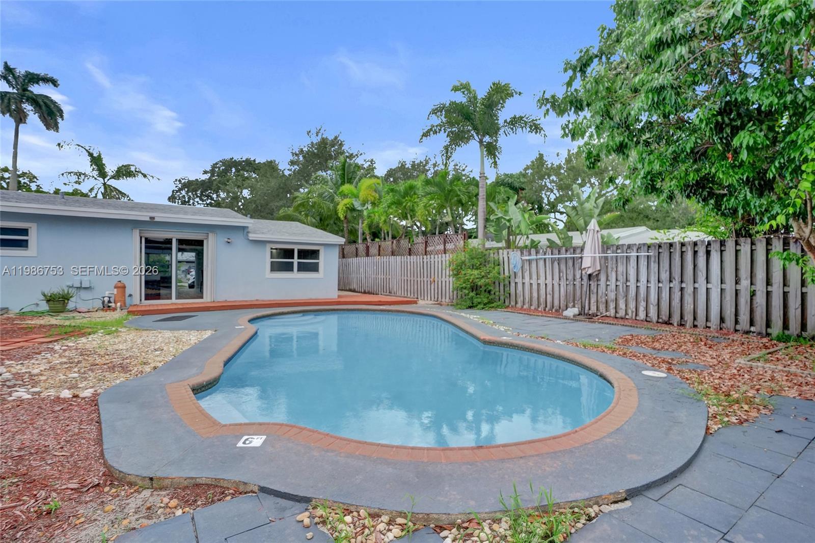 FLAMINGO PARK SEC - Residential