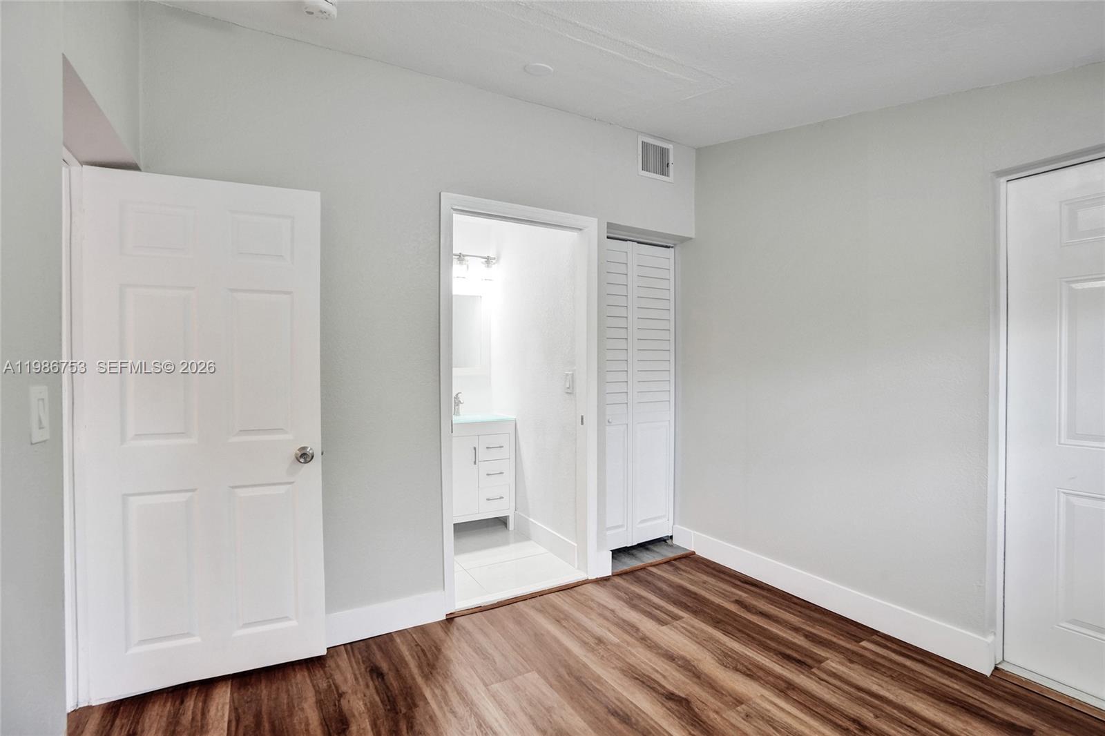 FLAMINGO PARK SEC - Residential