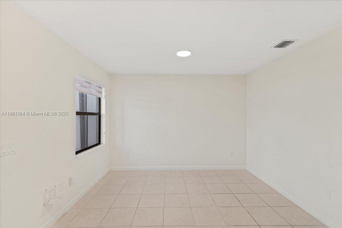 AQUABELLA NORTH REPLAT - Residential