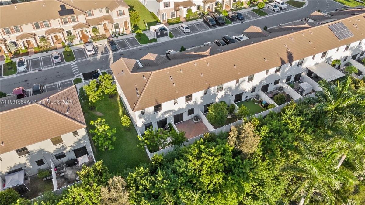 AQUABELLA NORTH REPLAT - Residential