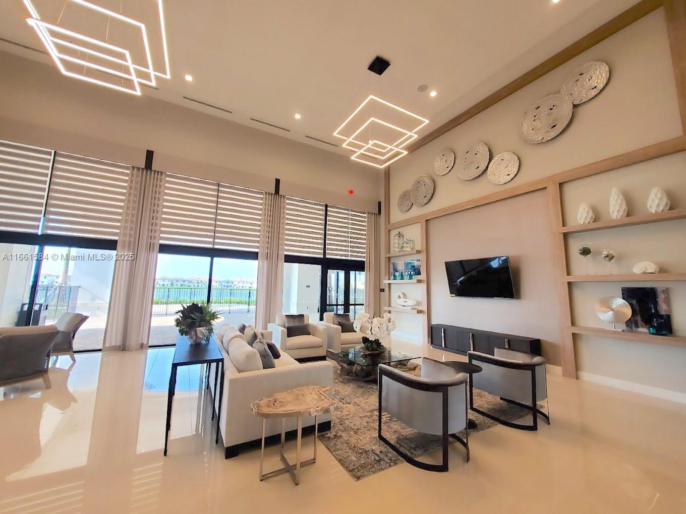 AQUABELLA NORTH REPLAT - Residential