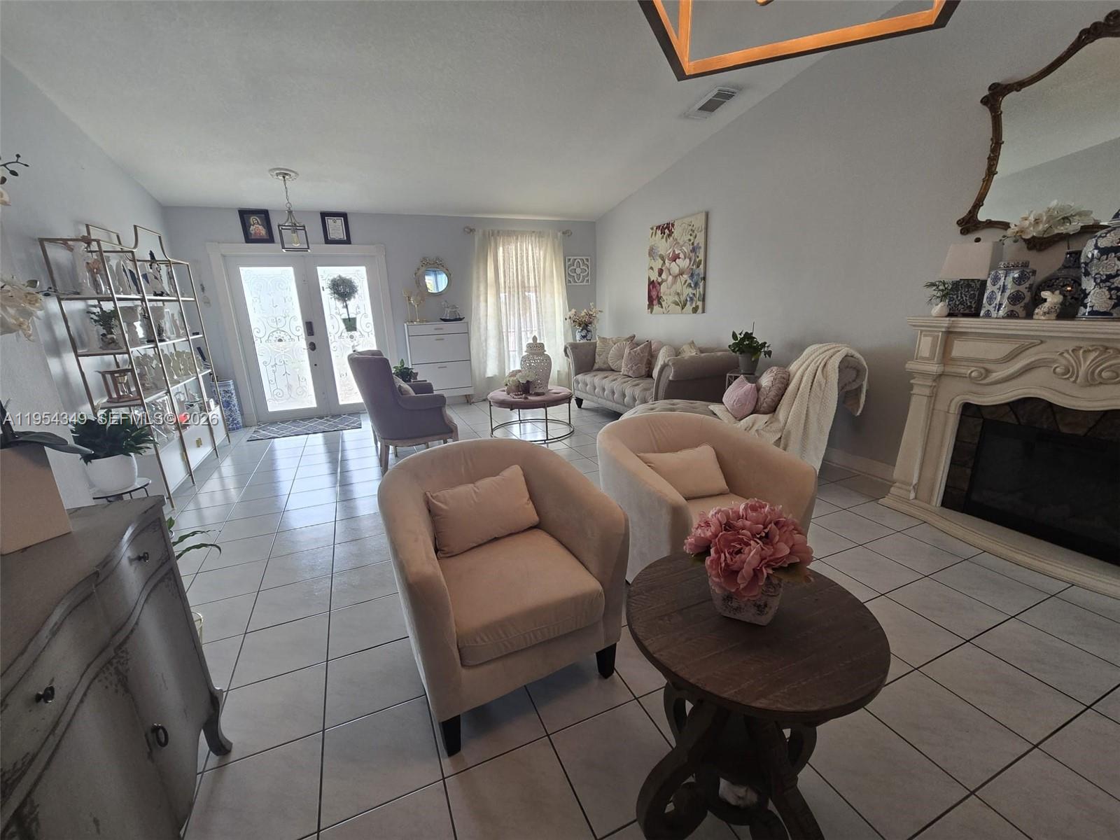 MAJESTIC ESTATES - Residential