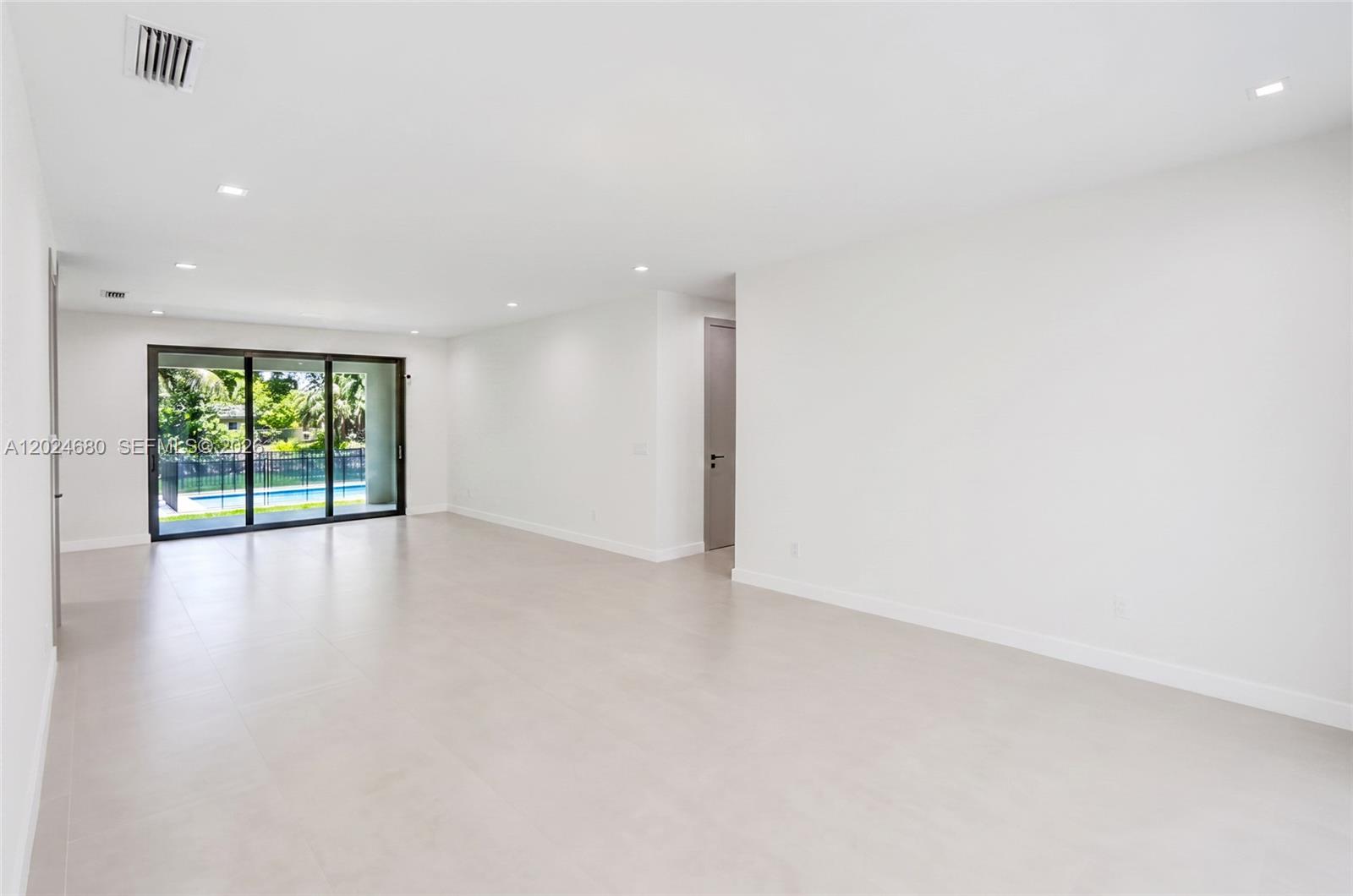CENTRAL MIAMI PT 3 - Residential