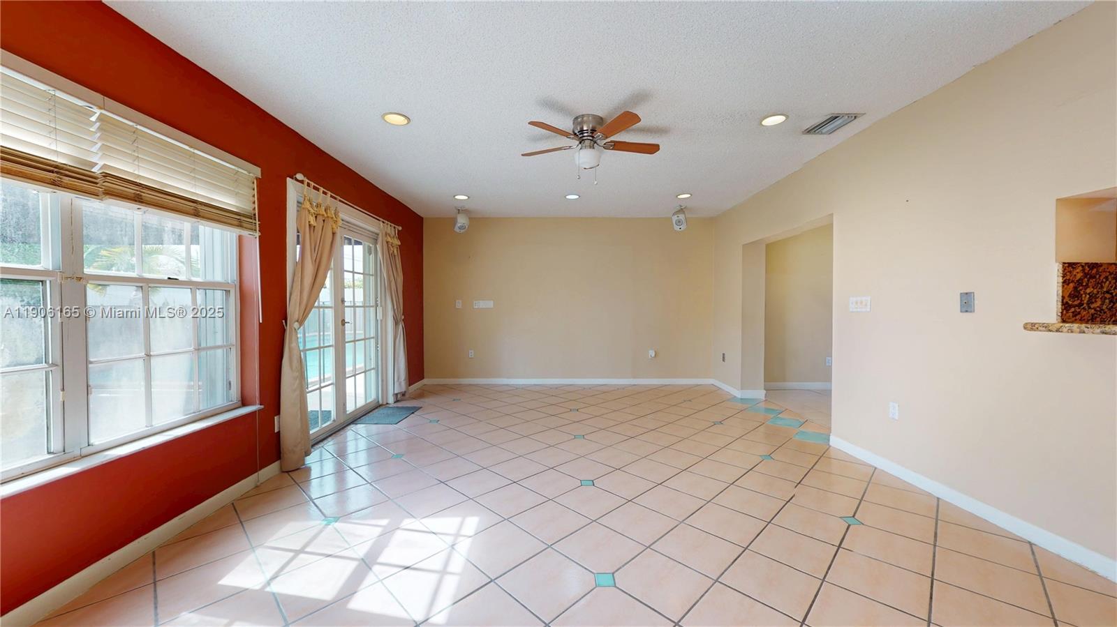 WESTWOOD ESTATES 1ST ADDN - Residential