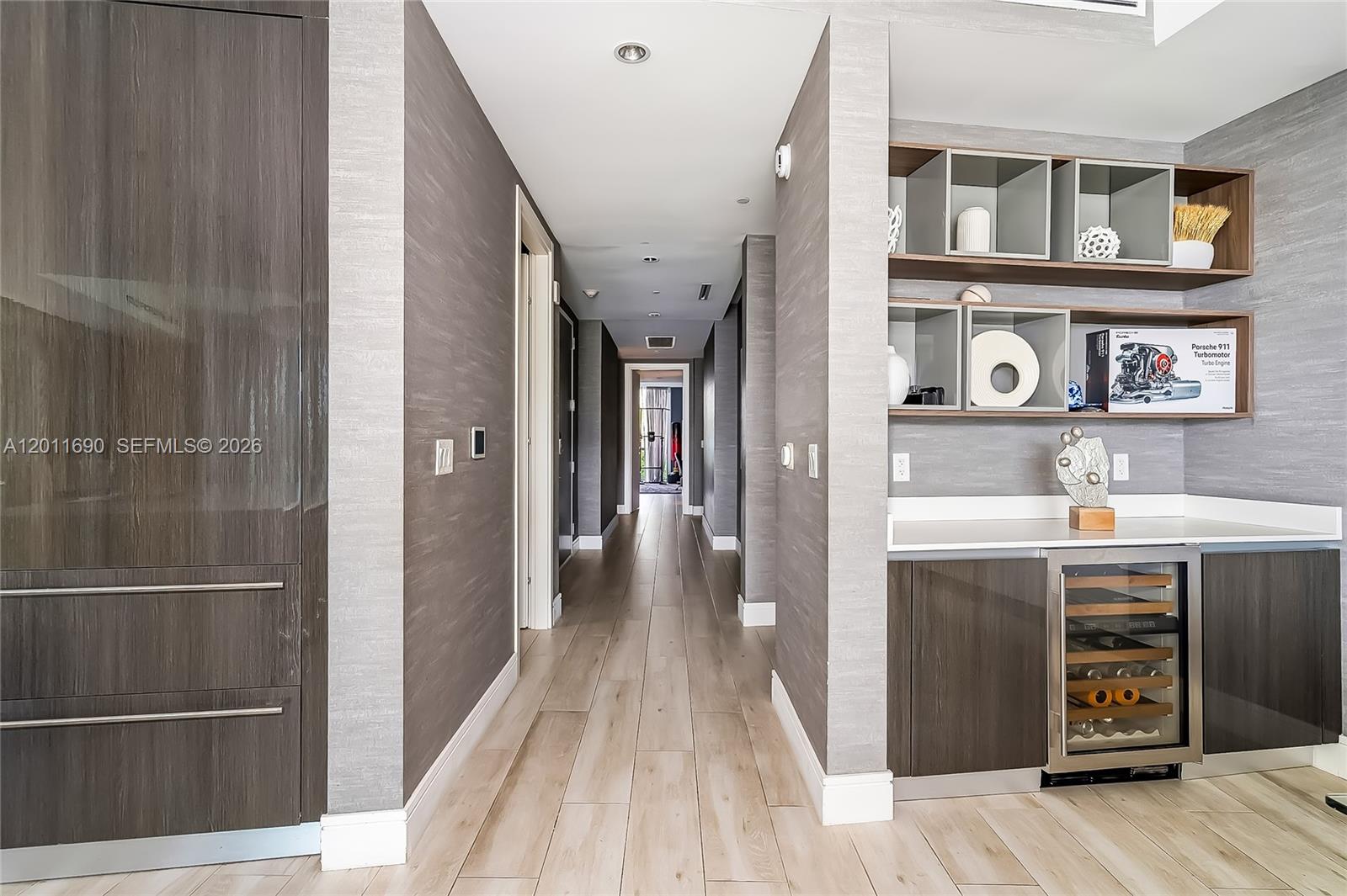 ECHO CONDO - Residential