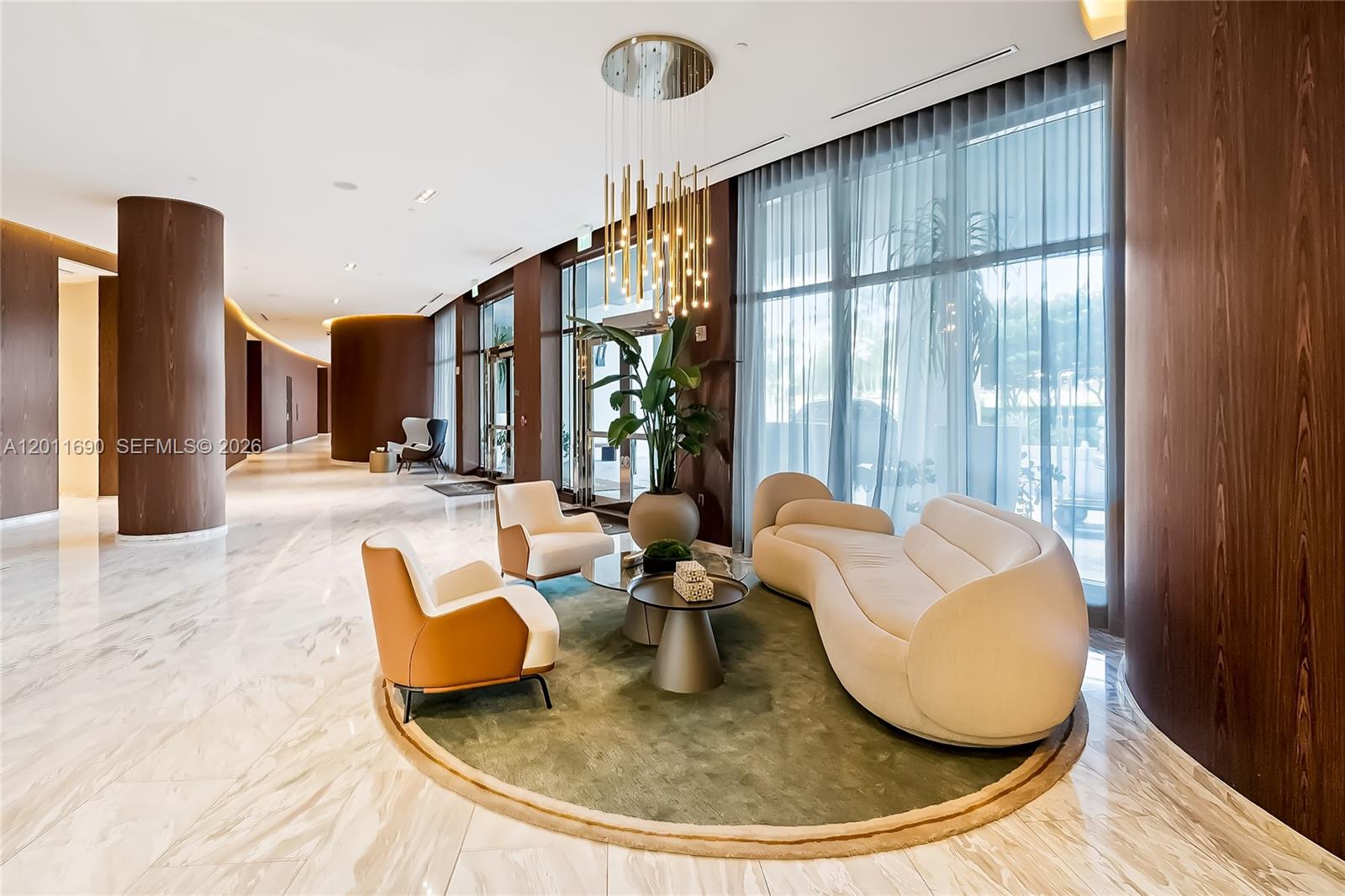 ECHO CONDO - Residential