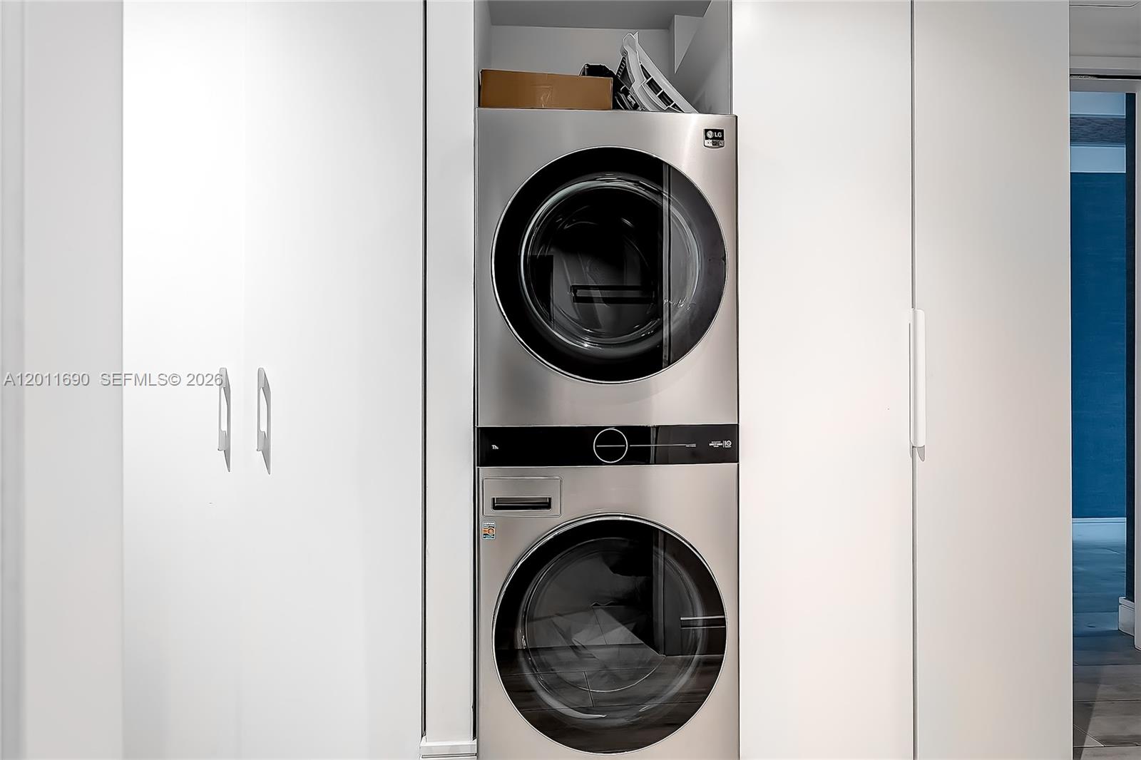 ECHO CONDO - Residential