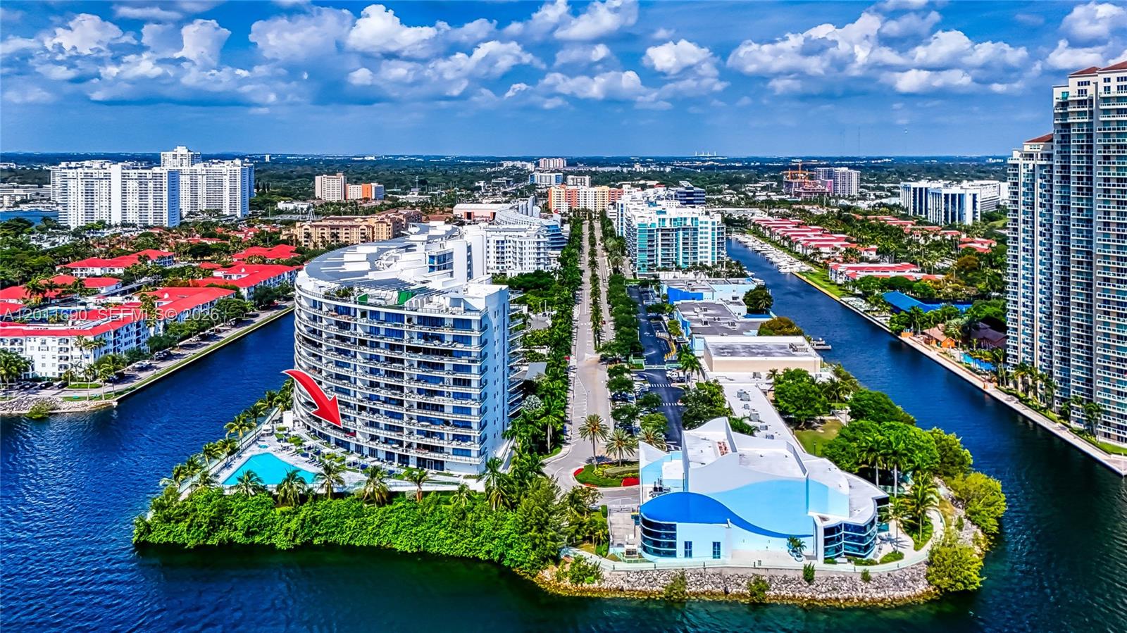 ECHO CONDO - Residential