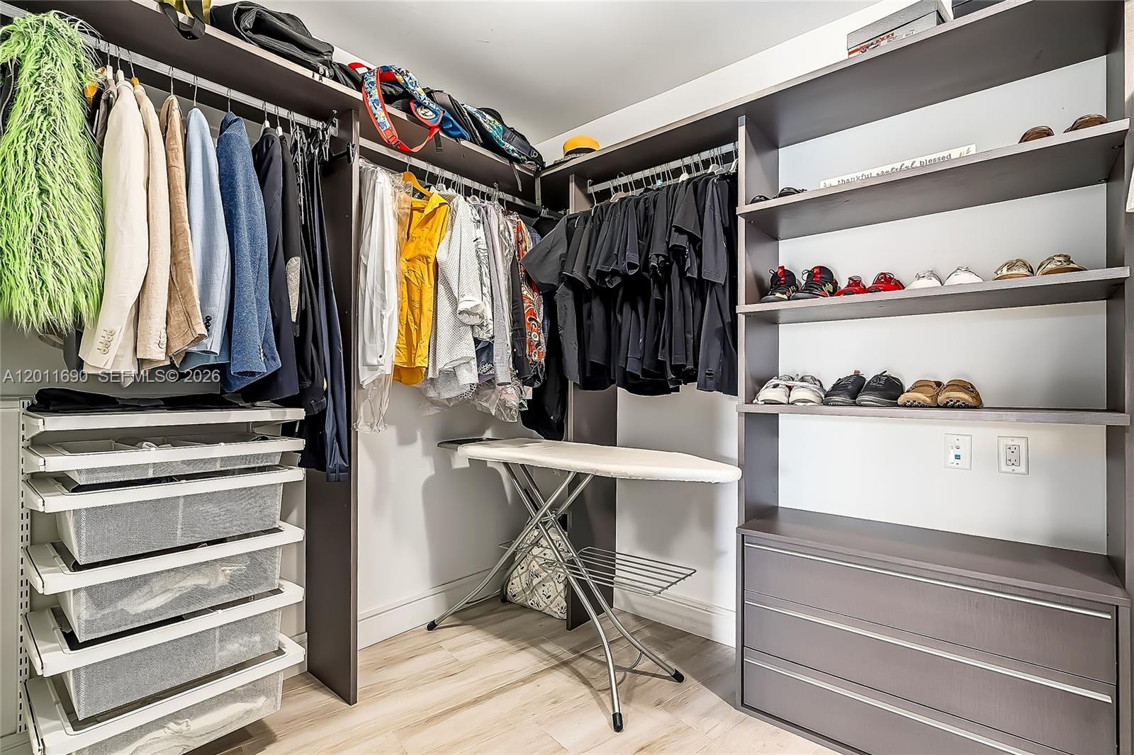 ECHO CONDO - Residential