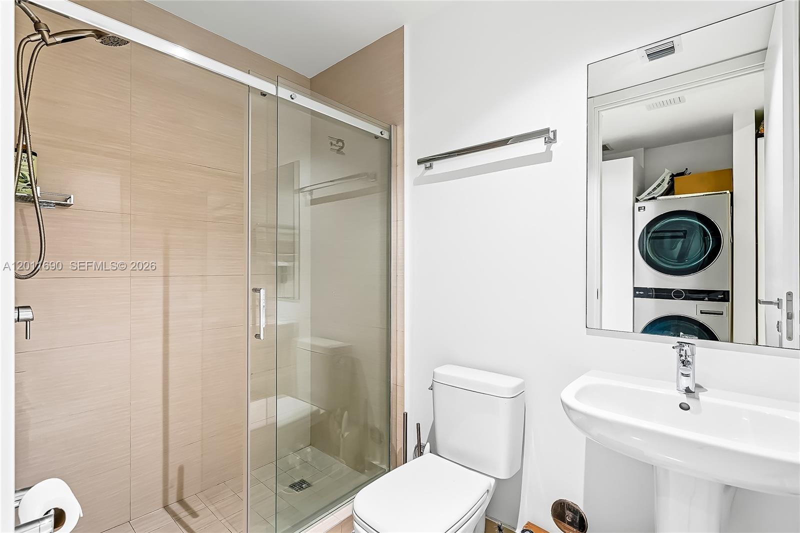 ECHO CONDO - Residential