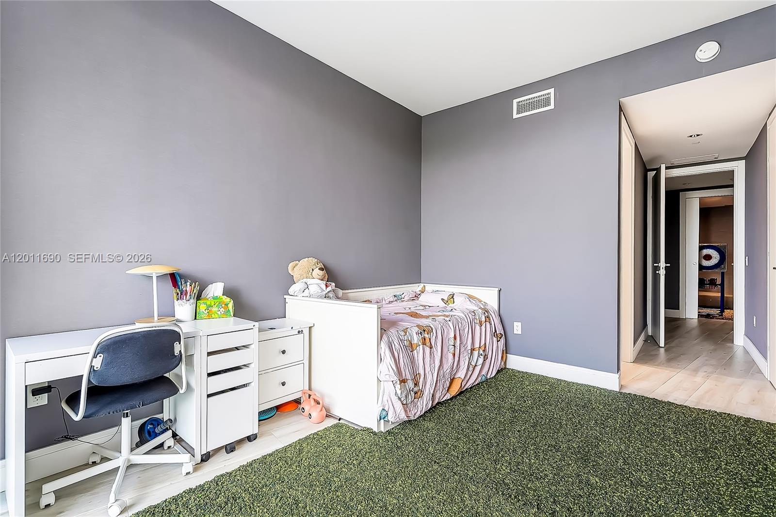 ECHO CONDO - Residential