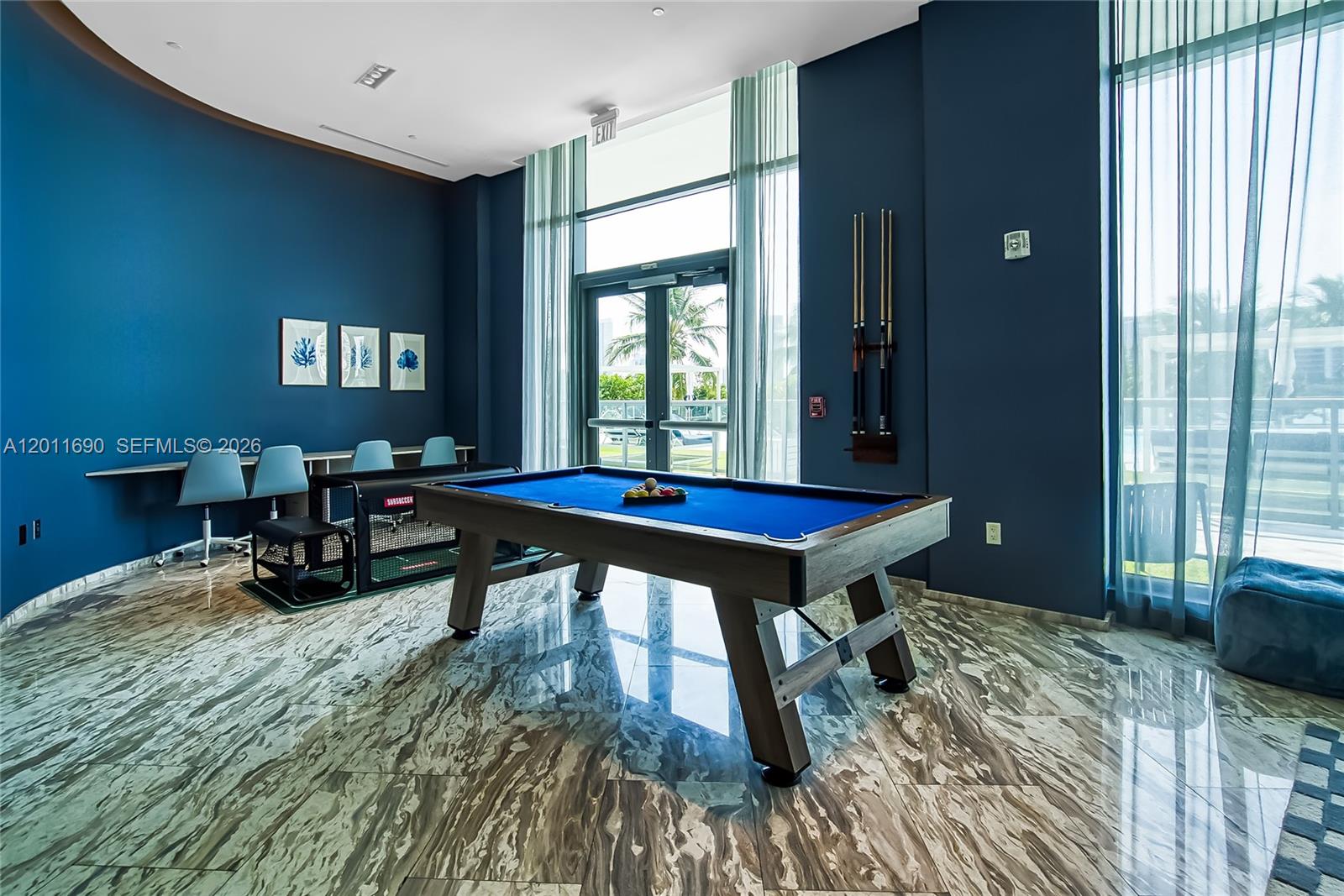 ECHO CONDO - Residential