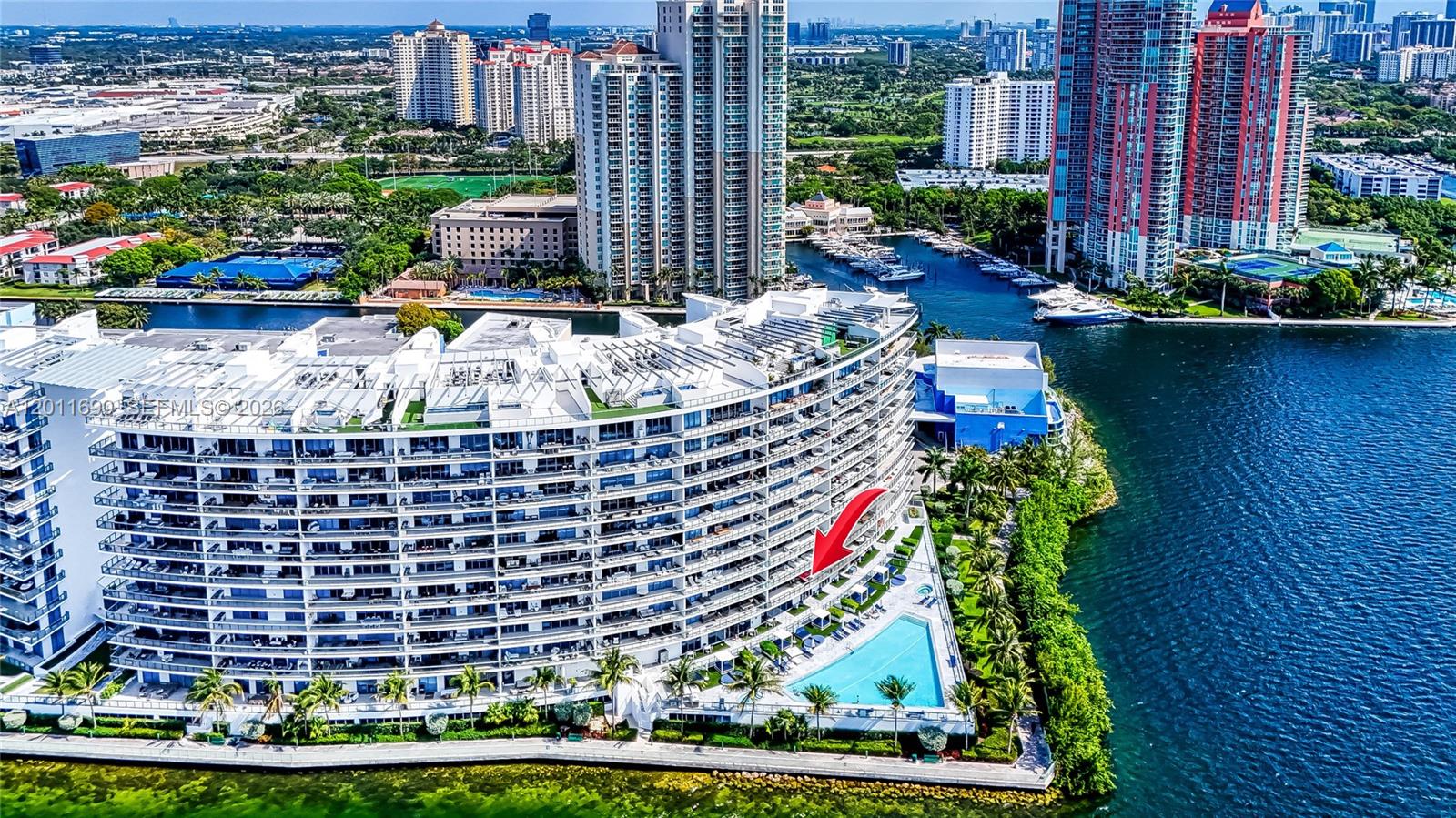 ECHO CONDO - Residential