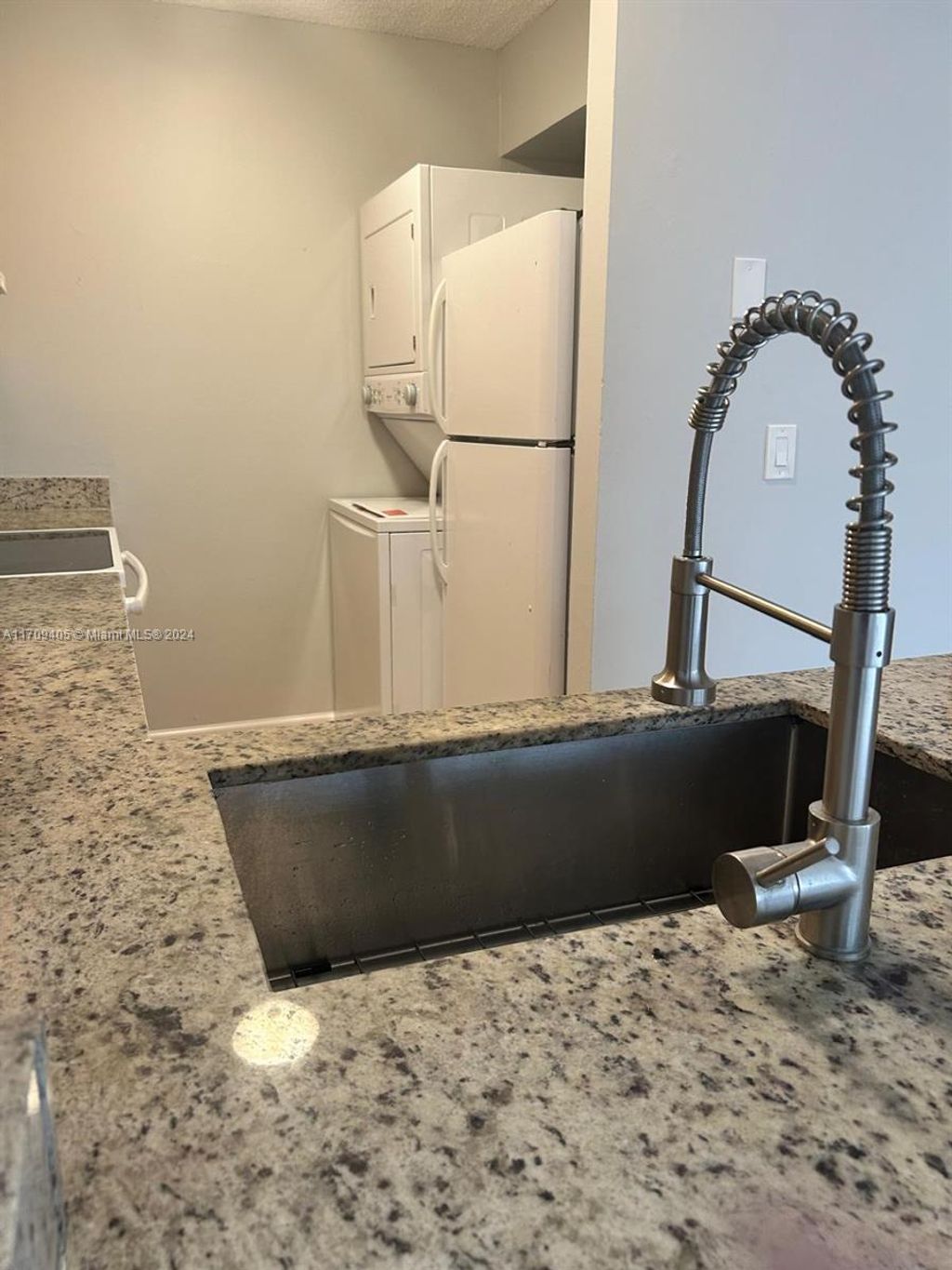 Photo of 802 Twin Lakes Dr #17-A, Coral Springs, FL 33071 (MLS # A11709405)