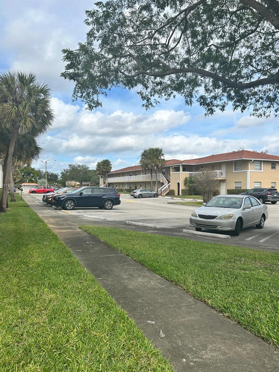 Attention, just 1st month & security deposit to move in!! Welcome to Lakewood Village in Coral Springs! Experience the charm of this delightful condo offering 2 bedrooms and 2 bathrooms. Enjoy the convenience of having a washer and dryer right inside the unit. The floors are beautifully tiled. Take advantage of the community pool and clubhouse. We invite you to come and visit our unit. It's truly a must-see! ASSOCIATION REQUIREMENTS 650 Credit, $100 single or married $100 application fee, pets less than 25 lbs. Approval takes 3 or 4 weeks. Please send a CTL with ID, background check, credit score pay stubs, tax and bank statement
