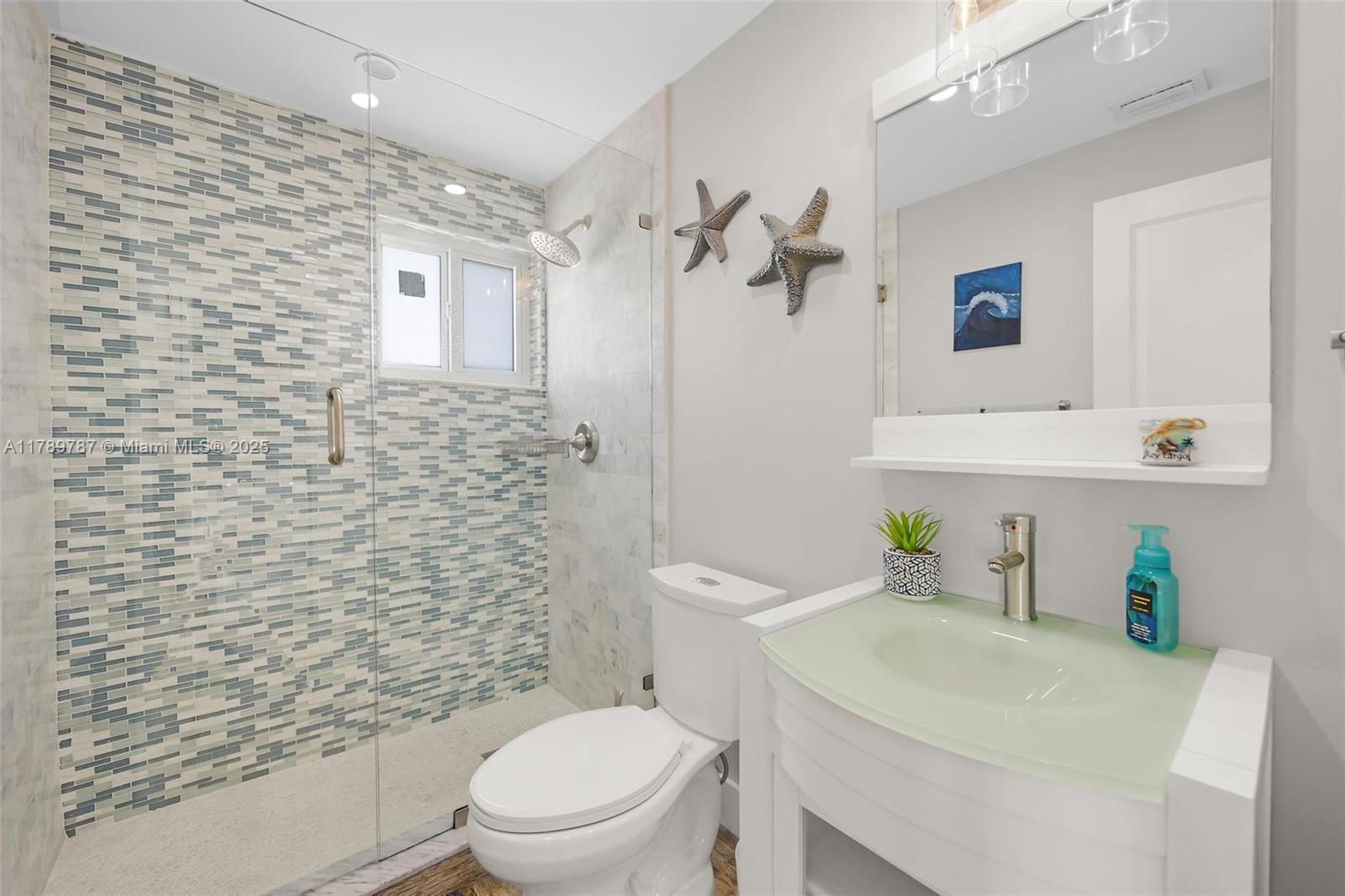 PORT LARGO - Residential