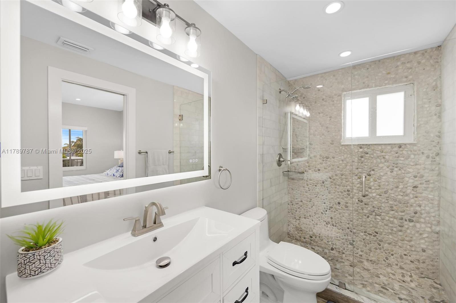 PORT LARGO - Residential