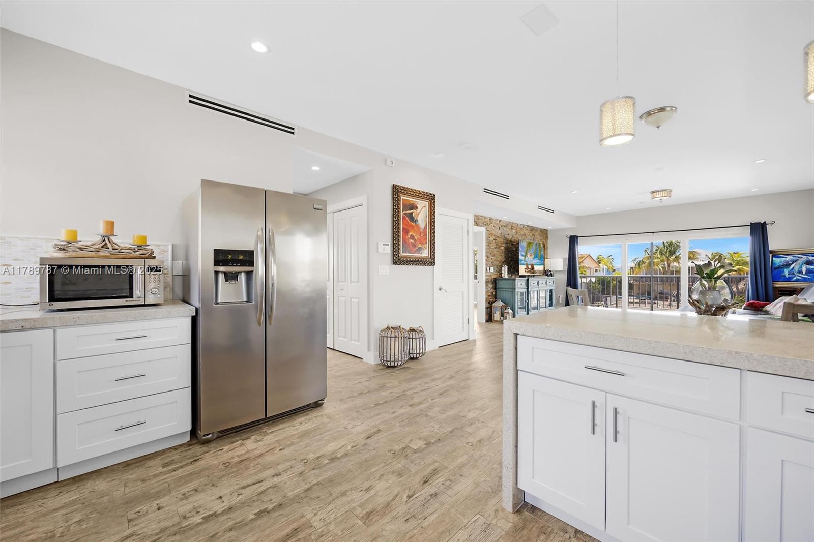 PORT LARGO - Residential