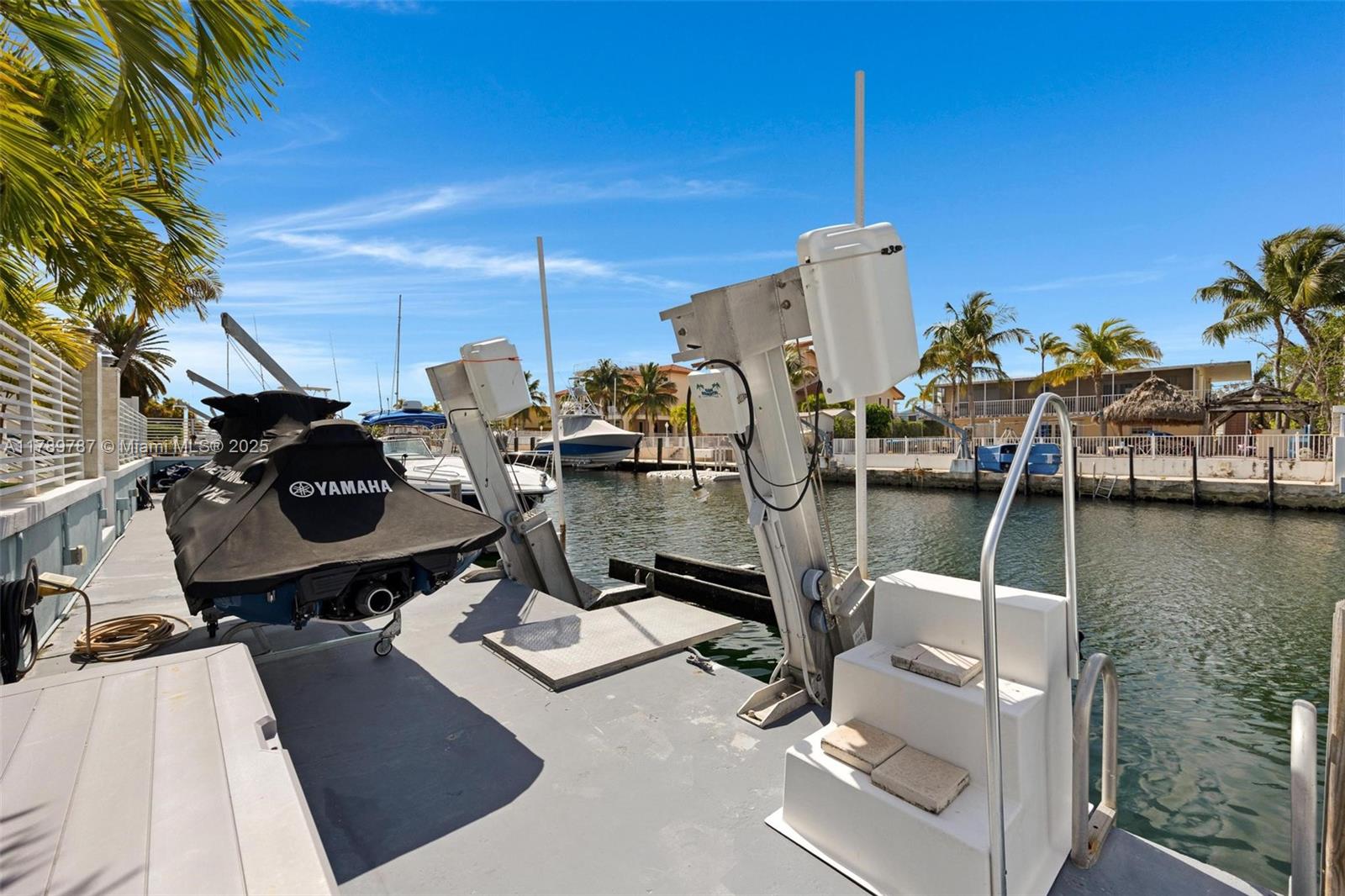 PORT LARGO - Residential