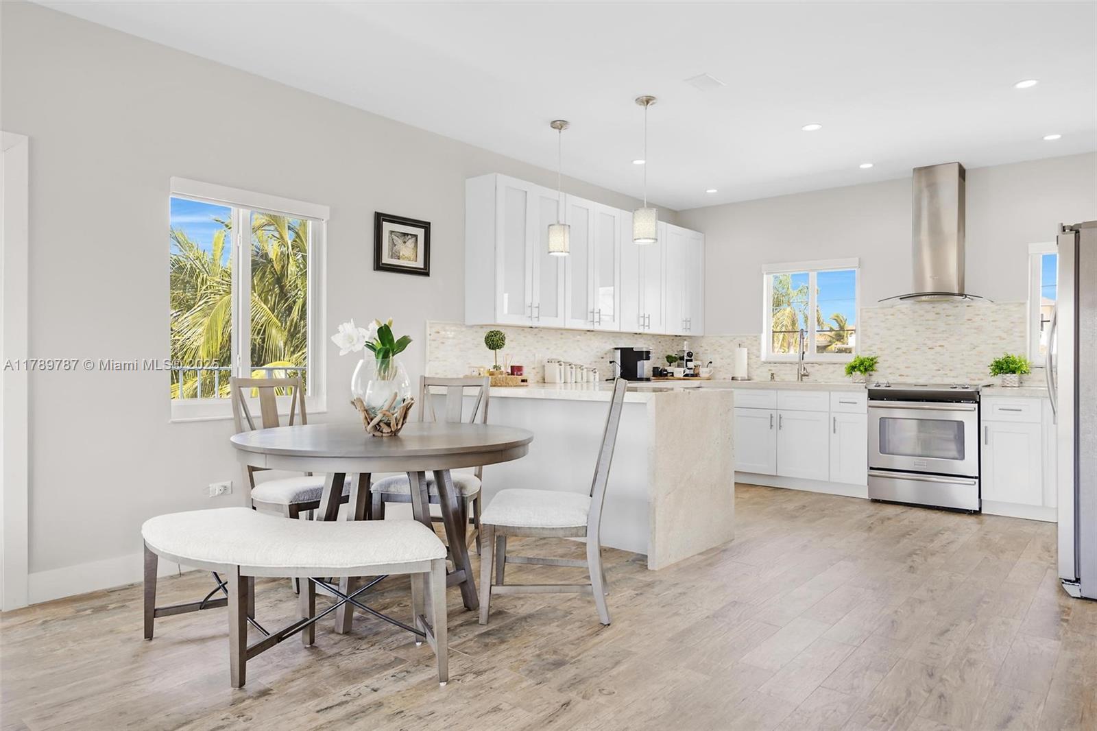 PORT LARGO - Residential