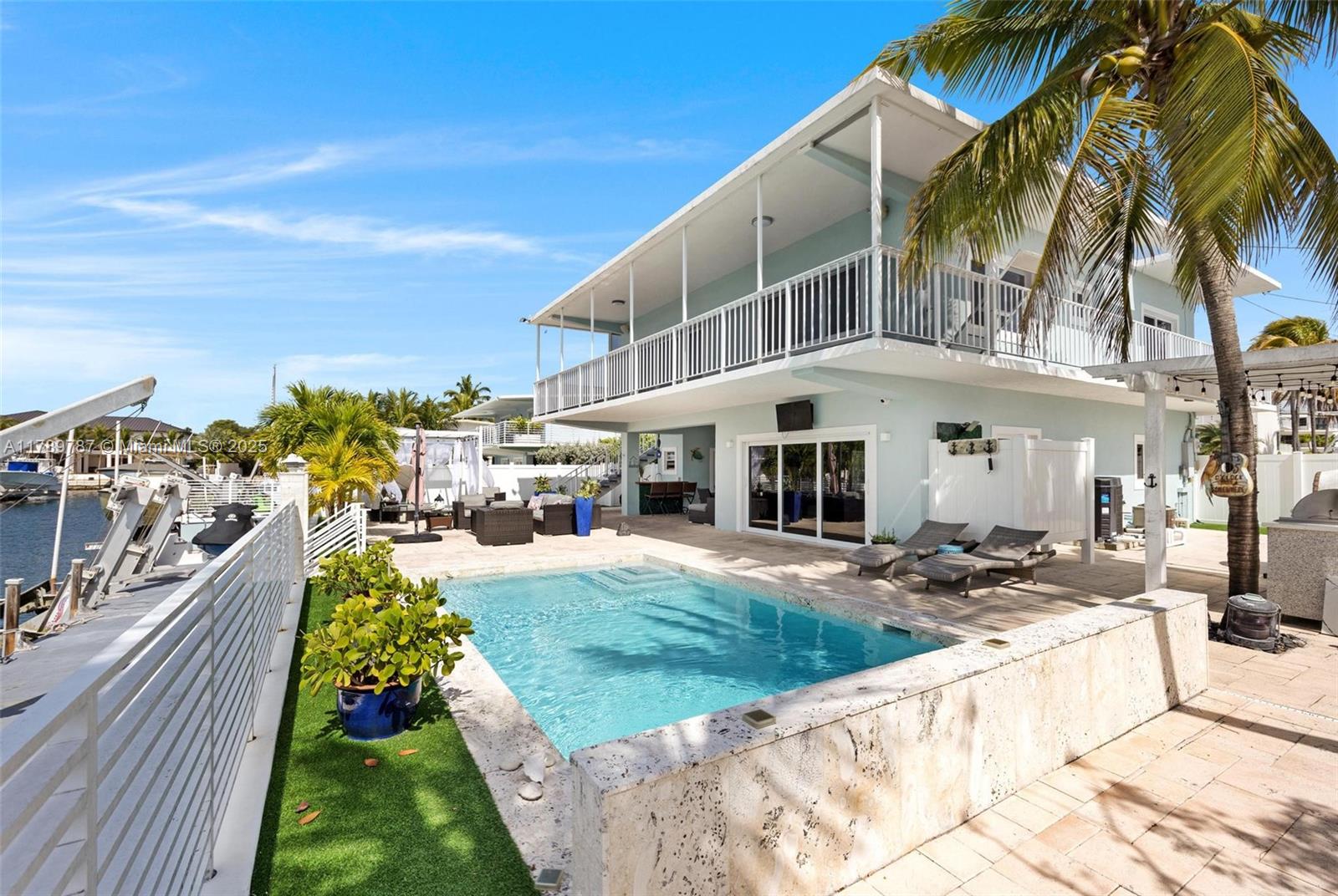 PORT LARGO - Residential