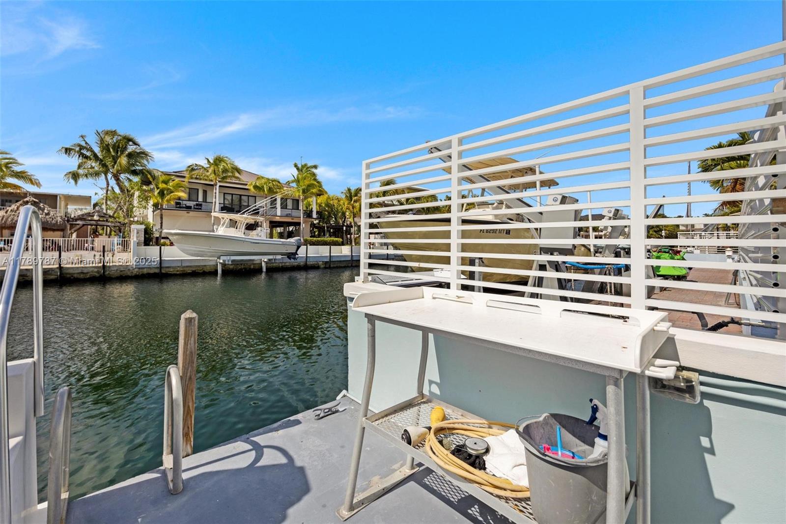 PORT LARGO - Residential