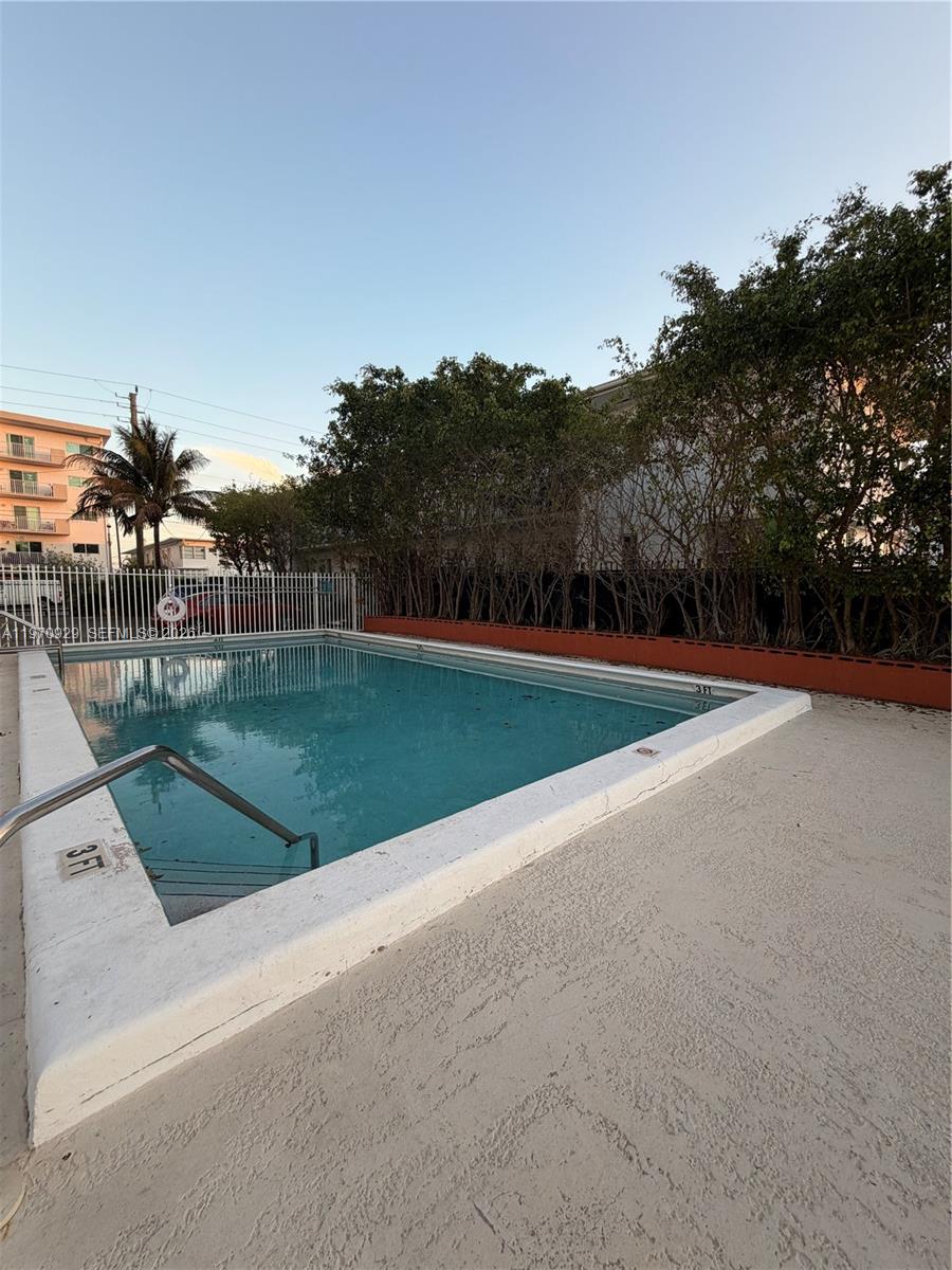 WATERWAY PLAZA CONDO - Residential Lease