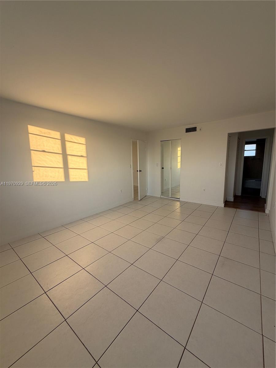 WATERWAY PLAZA CONDO - Residential Lease