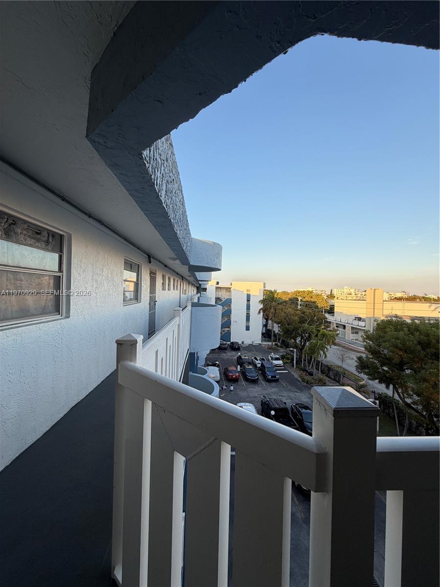 WATERWAY PLAZA CONDO - Residential Lease