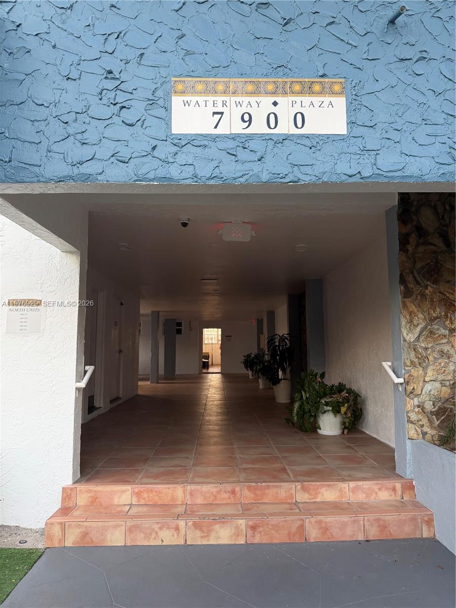 WATERWAY PLAZA CONDO - Residential Lease