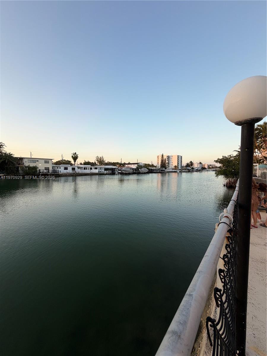 WATERWAY PLAZA CONDO - Residential Lease