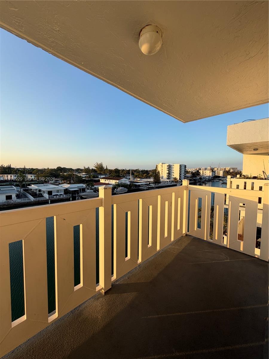 7900 Tatum Waterway Dr 506