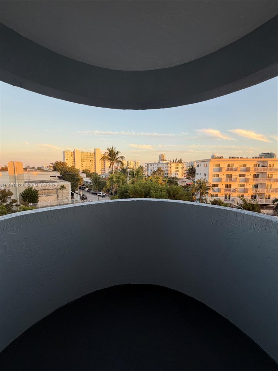 WATERWAY PLAZA CONDO - Residential Lease