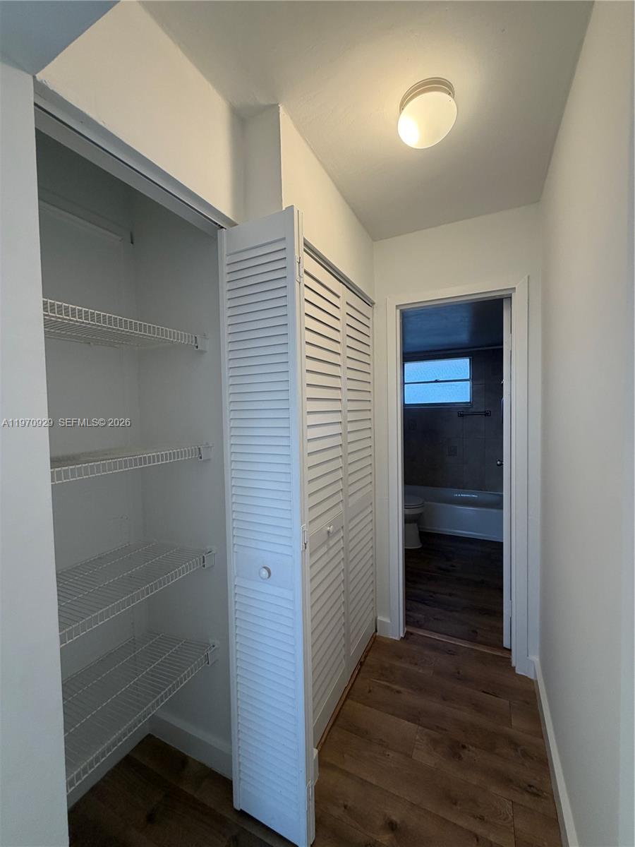 WATERWAY PLAZA CONDO - Residential Lease