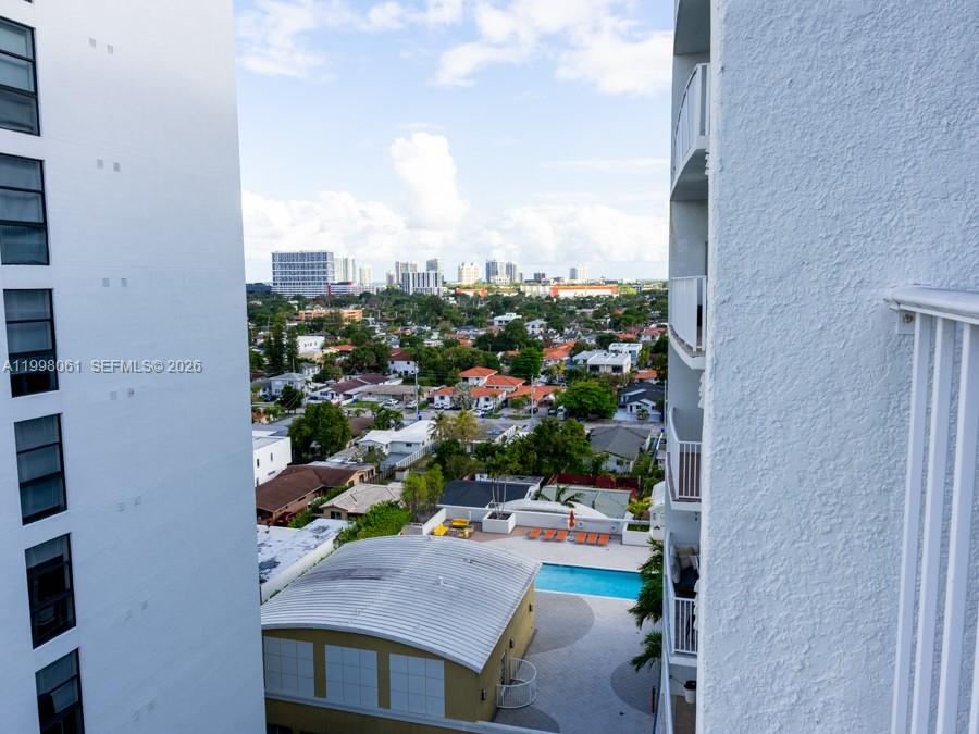 MIDTOWN LOFTS CONDO - Residential